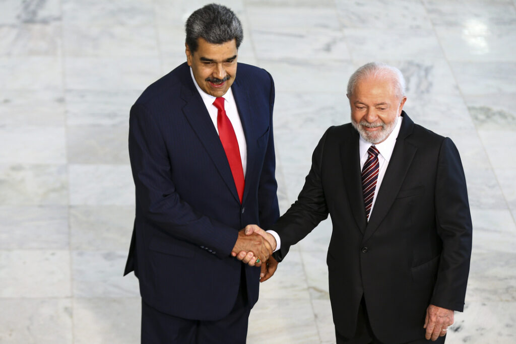 El presidente de Venezuela, Nicolás Maduro, en el Palacio de Itamaraty, durante el almuerzo con el presidente Lula . Foto: Antônio Cruz/Agência Brasil